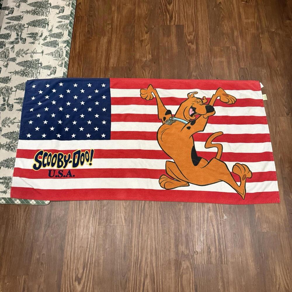 Vintage 2002 RARE‎ Scooby Doo USA American Flag Beach Towel Size Unisex 54x28